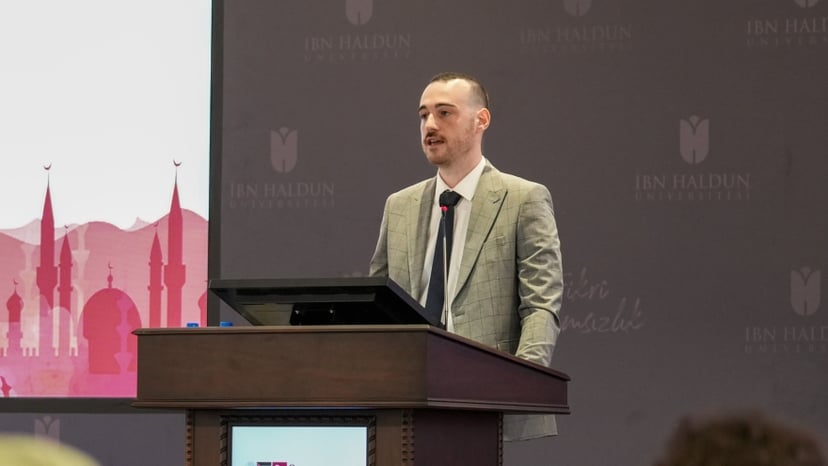 Arş. Gör. Kaan Şentürk, “Pusula: İnsanlığın Ortak Yönü' Proje Lansmanında Sunum Yaptı