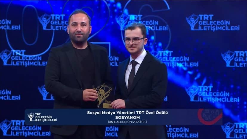 Öğrencilerimizin Kurduğu “Sosyanom” TRT Geleceğin İletişimcileri Yarışması’nda Ödüle Layık Görüldü